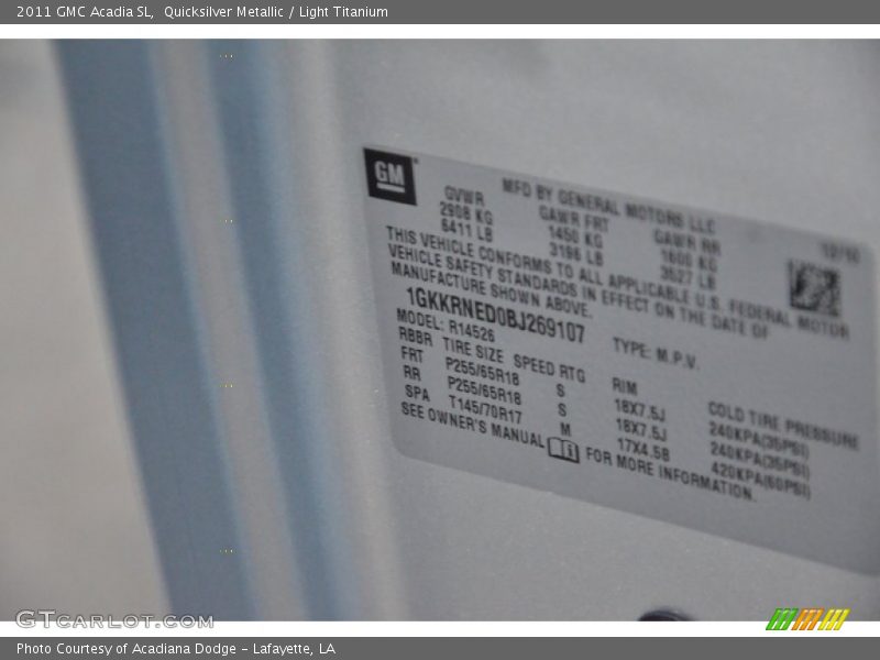 Quicksilver Metallic / Light Titanium 2011 GMC Acadia SL