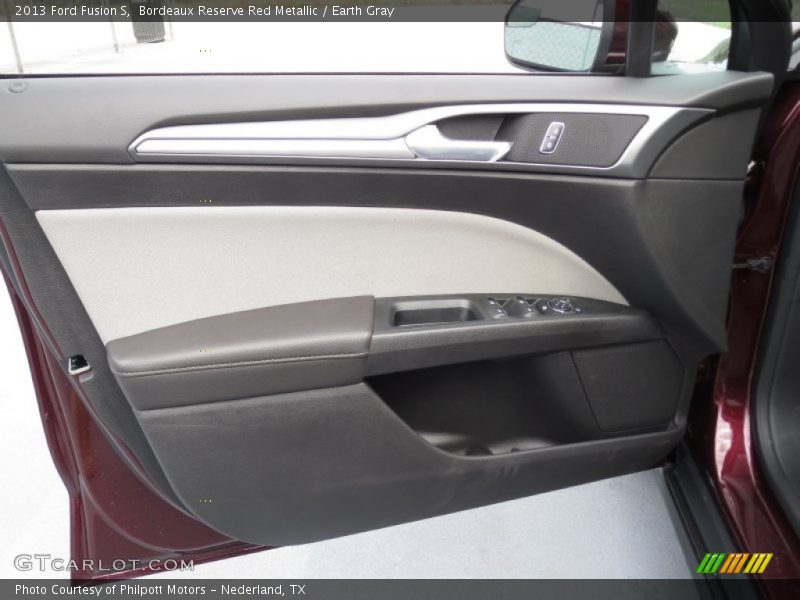 Door Panel of 2013 Fusion S