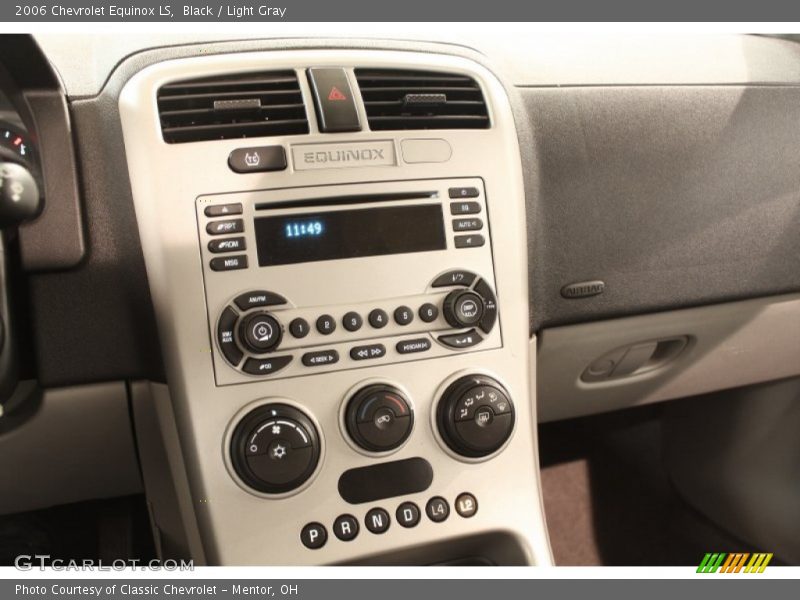 Black / Light Gray 2006 Chevrolet Equinox LS