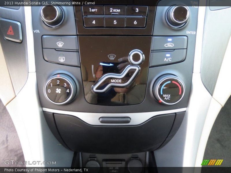 Shimmering White / Camel 2013 Hyundai Sonata GLS
