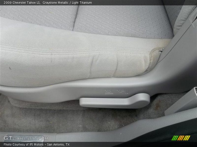 Graystone Metallic / Light Titanium 2009 Chevrolet Tahoe LS