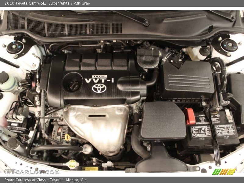 Super White / Ash Gray 2010 Toyota Camry SE