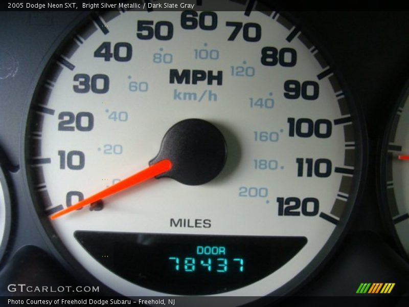 Bright Silver Metallic / Dark Slate Gray 2005 Dodge Neon SXT