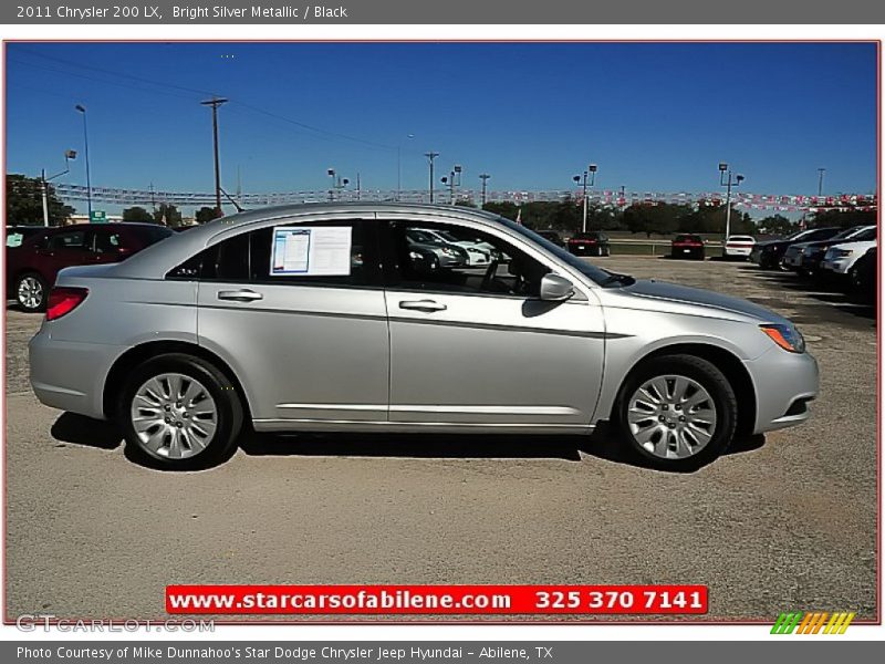 Bright Silver Metallic / Black 2011 Chrysler 200 LX