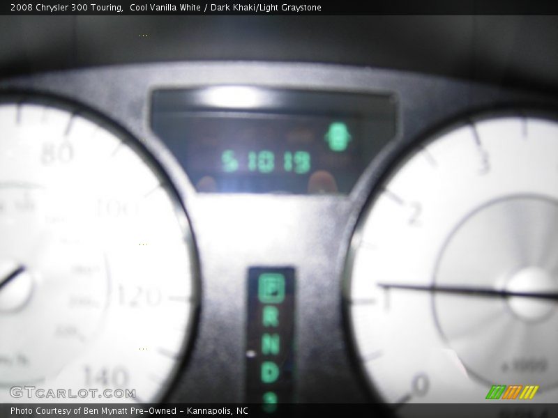 Cool Vanilla White / Dark Khaki/Light Graystone 2008 Chrysler 300 Touring