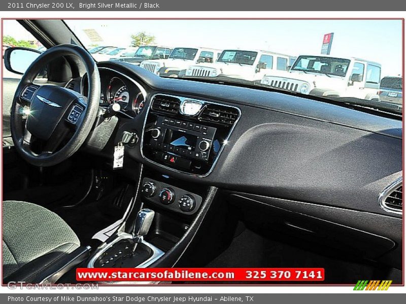 Bright Silver Metallic / Black 2011 Chrysler 200 LX