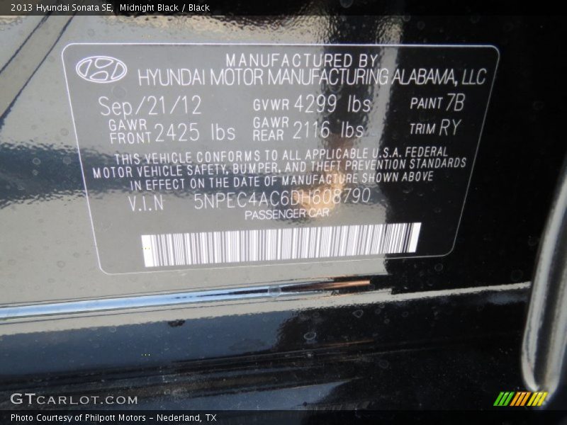 Midnight Black / Black 2013 Hyundai Sonata SE