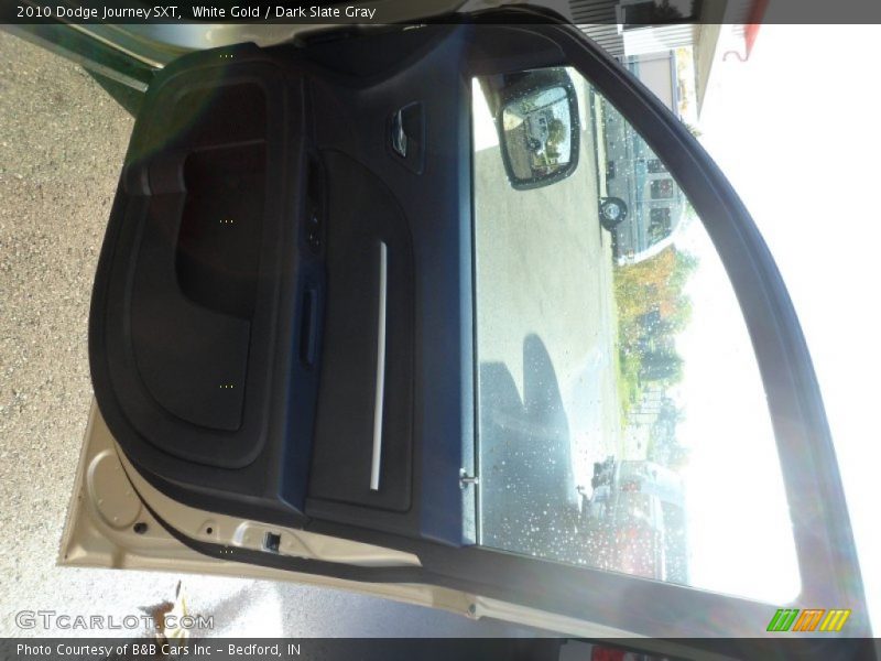 White Gold / Dark Slate Gray 2010 Dodge Journey SXT
