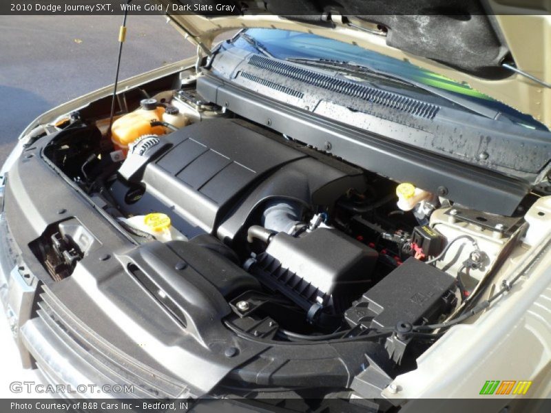 White Gold / Dark Slate Gray 2010 Dodge Journey SXT