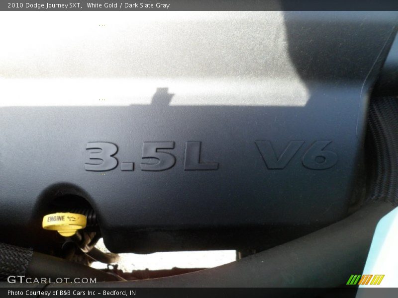 White Gold / Dark Slate Gray 2010 Dodge Journey SXT