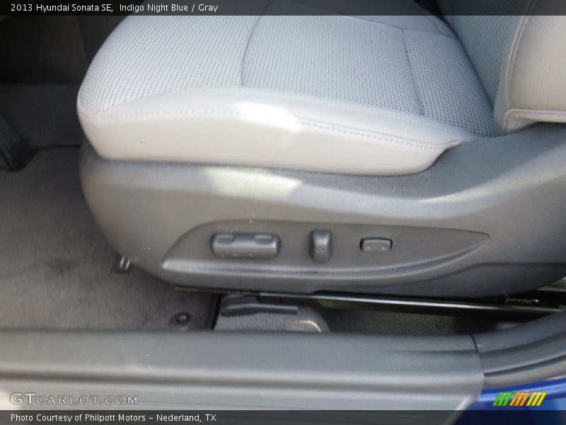 Indigo Night Blue / Gray 2013 Hyundai Sonata SE