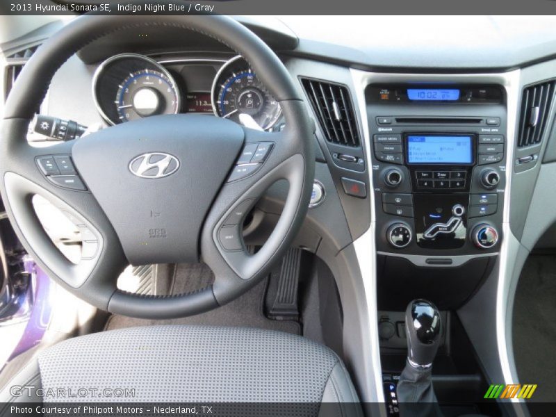 Indigo Night Blue / Gray 2013 Hyundai Sonata SE