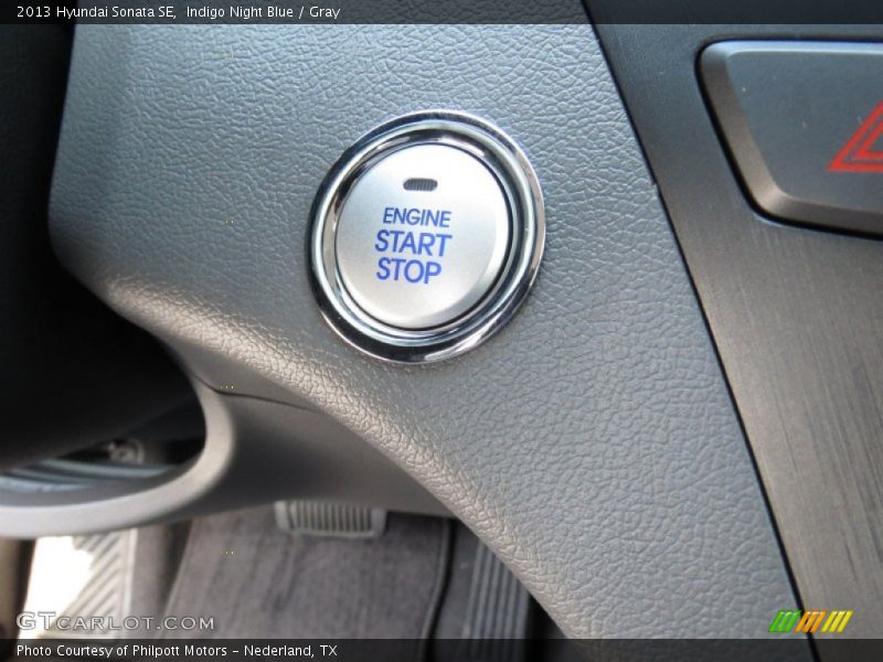 Indigo Night Blue / Gray 2013 Hyundai Sonata SE