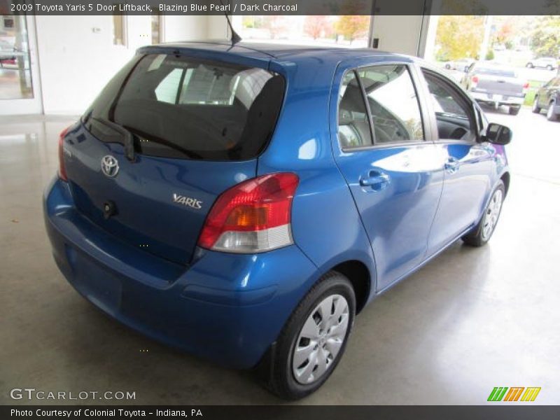 Blazing Blue Pearl / Dark Charcoal 2009 Toyota Yaris 5 Door Liftback