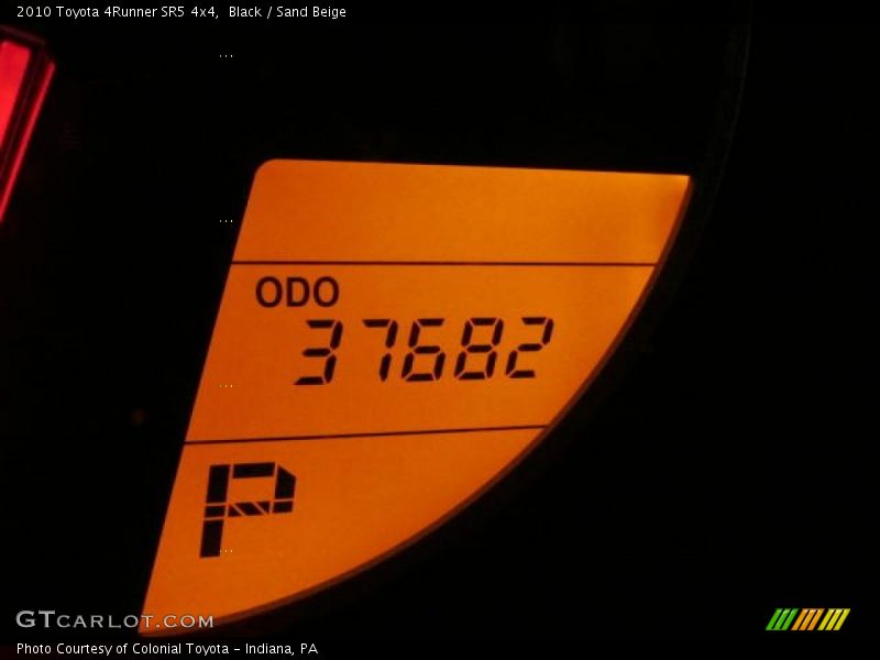 Black / Sand Beige 2010 Toyota 4Runner SR5 4x4
