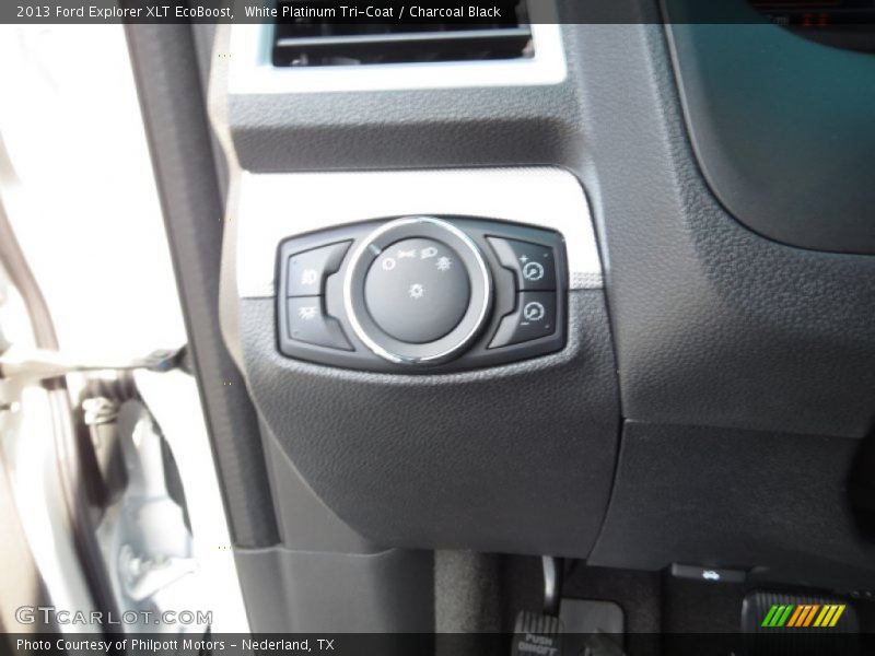 White Platinum Tri-Coat / Charcoal Black 2013 Ford Explorer XLT EcoBoost