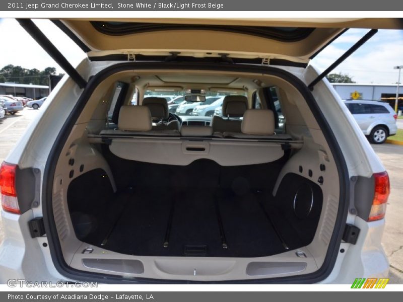 Stone White / Black/Light Frost Beige 2011 Jeep Grand Cherokee Limited