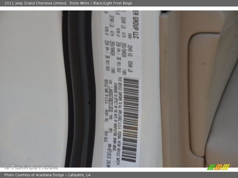 Stone White / Black/Light Frost Beige 2011 Jeep Grand Cherokee Limited