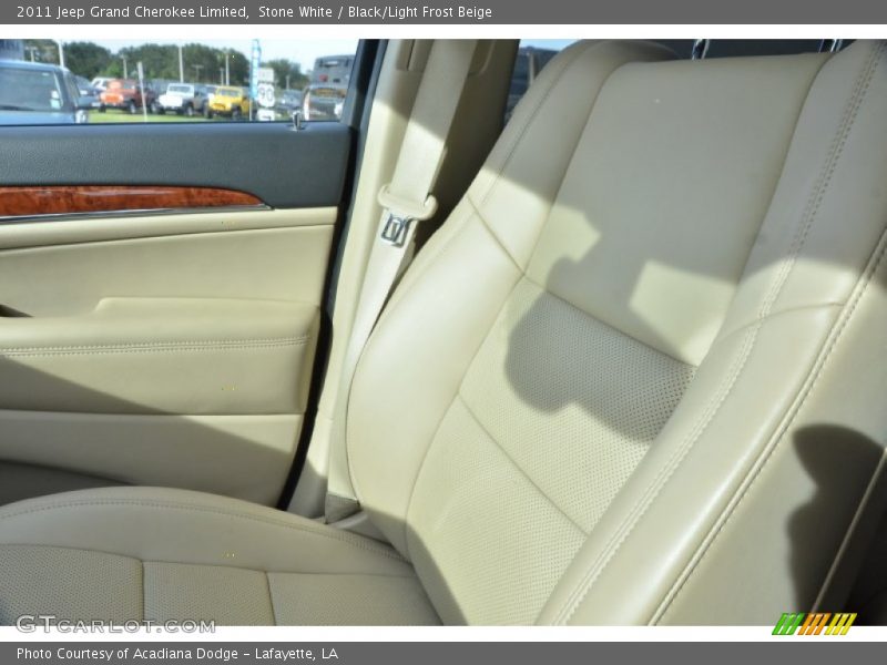 Stone White / Black/Light Frost Beige 2011 Jeep Grand Cherokee Limited