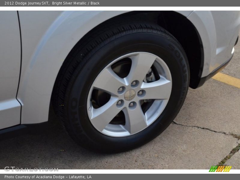 Bright Silver Metallic / Black 2012 Dodge Journey SXT