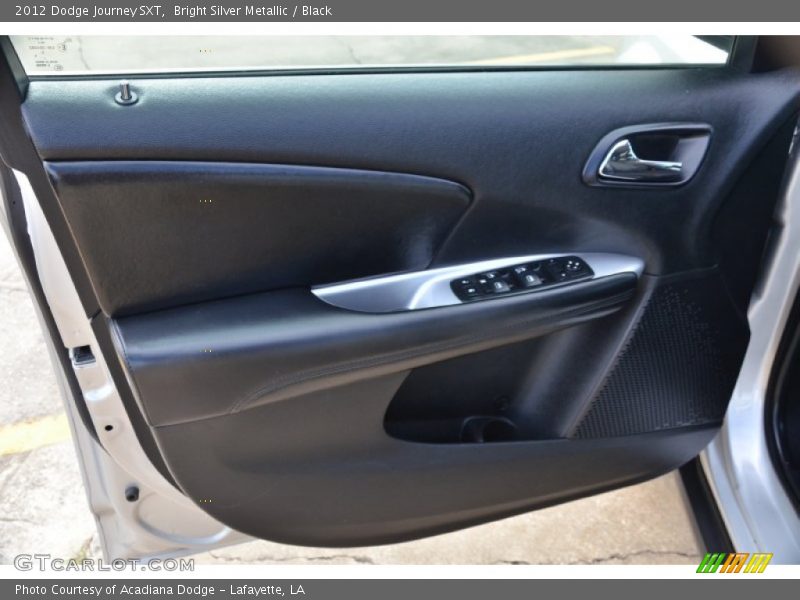 Bright Silver Metallic / Black 2012 Dodge Journey SXT