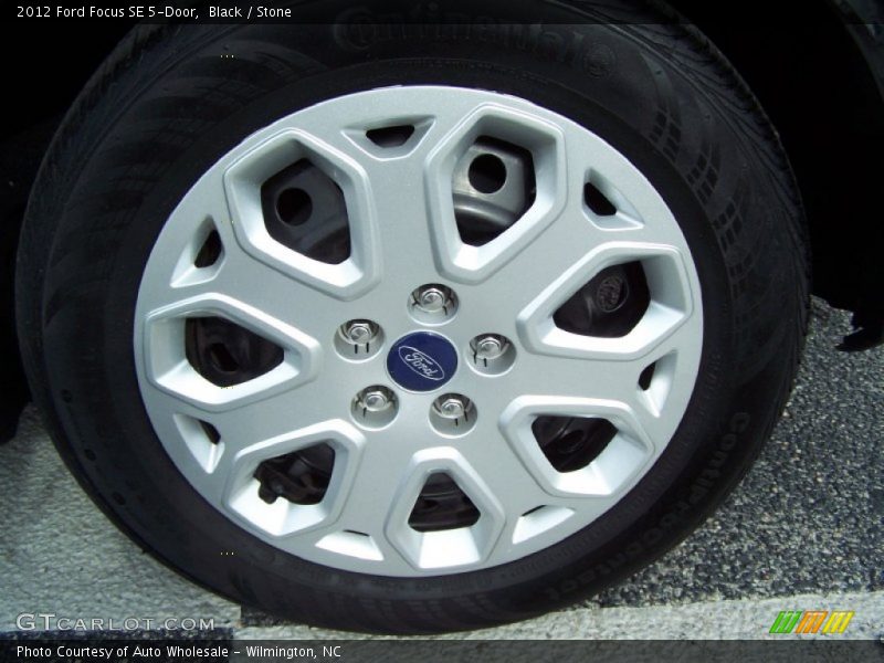 Black / Stone 2012 Ford Focus SE 5-Door
