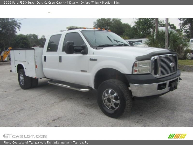 Oxford White / Medium Flint 2006 Ford F350 Super Duty XL Crew Cab 4x4 Dually