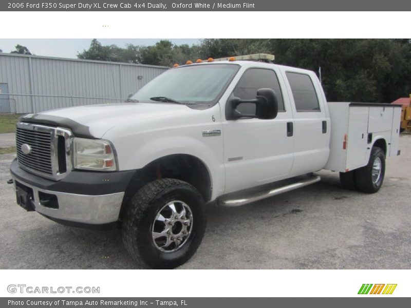 Oxford White / Medium Flint 2006 Ford F350 Super Duty XL Crew Cab 4x4 Dually