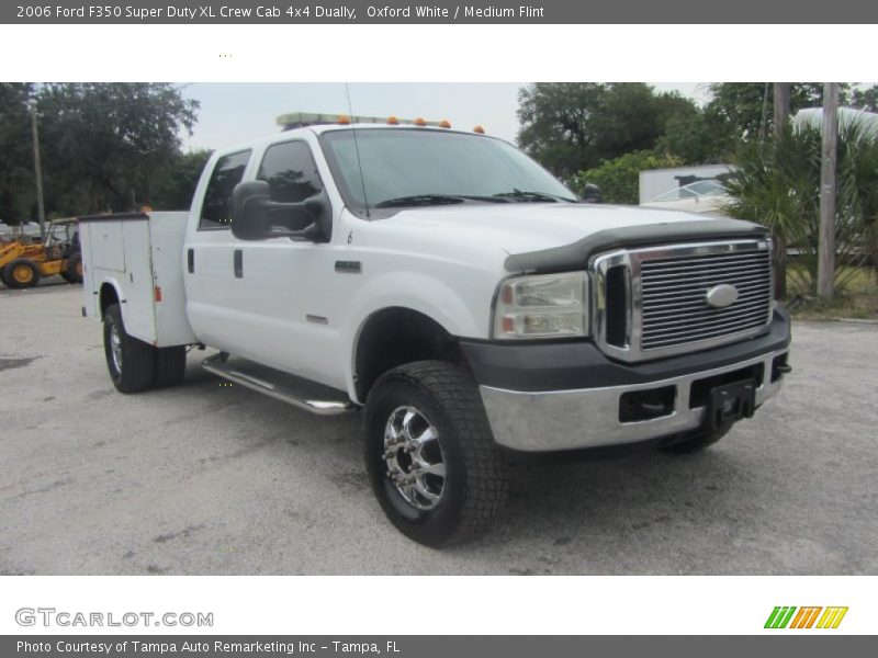 Oxford White / Medium Flint 2006 Ford F350 Super Duty XL Crew Cab 4x4 Dually