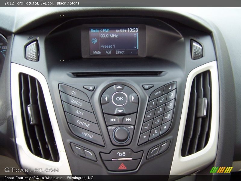 Black / Stone 2012 Ford Focus SE 5-Door