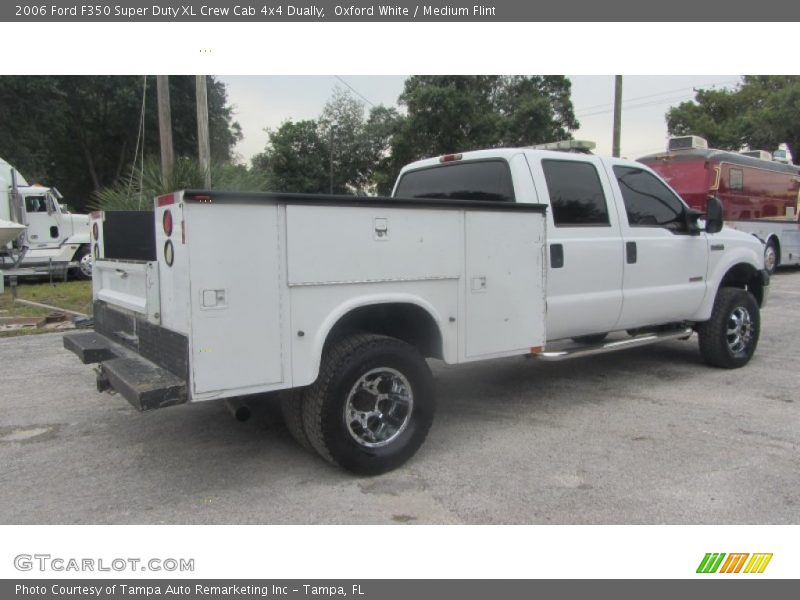 Oxford White / Medium Flint 2006 Ford F350 Super Duty XL Crew Cab 4x4 Dually