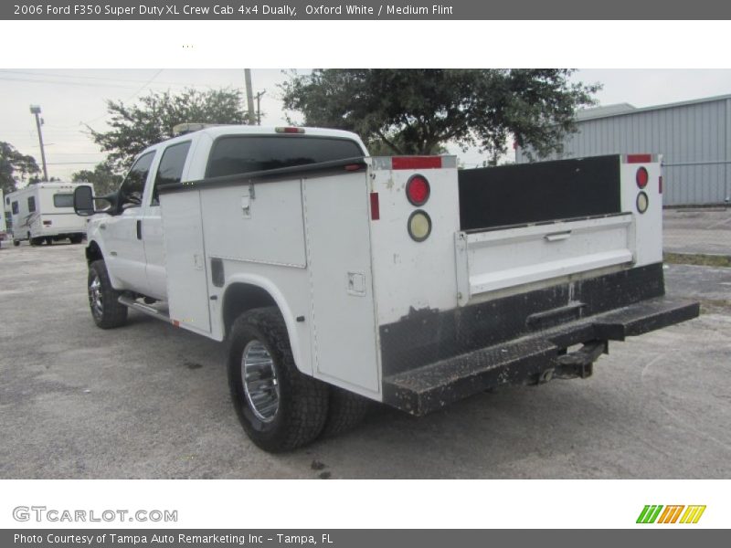 Oxford White / Medium Flint 2006 Ford F350 Super Duty XL Crew Cab 4x4 Dually