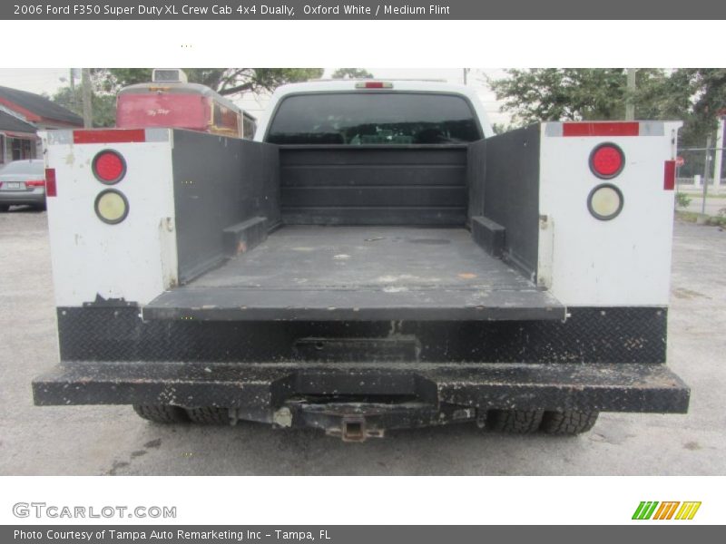 Oxford White / Medium Flint 2006 Ford F350 Super Duty XL Crew Cab 4x4 Dually