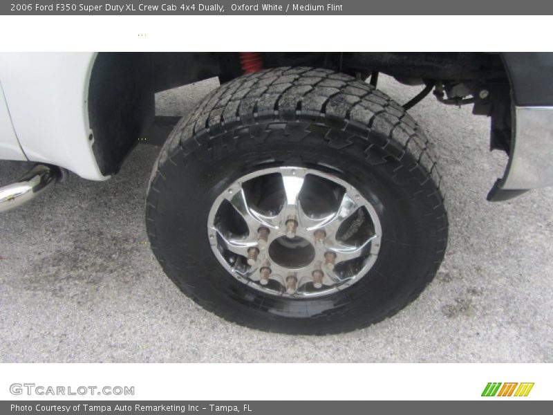 Oxford White / Medium Flint 2006 Ford F350 Super Duty XL Crew Cab 4x4 Dually