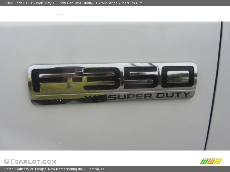 Oxford White / Medium Flint 2006 Ford F350 Super Duty XL Crew Cab 4x4 Dually