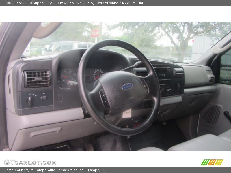 Oxford White / Medium Flint 2006 Ford F350 Super Duty XL Crew Cab 4x4 Dually