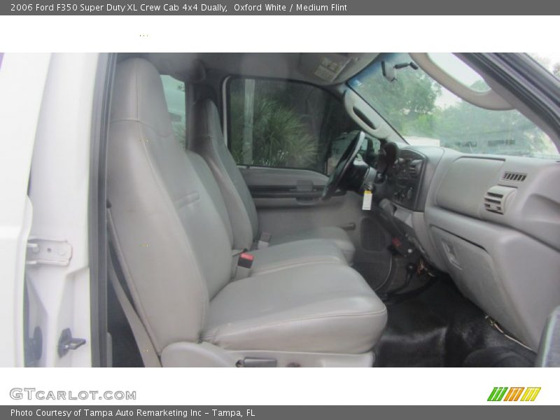Oxford White / Medium Flint 2006 Ford F350 Super Duty XL Crew Cab 4x4 Dually