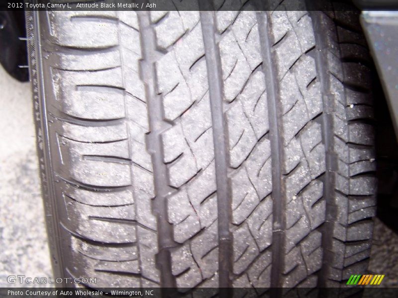 Attitude Black Metallic / Ash 2012 Toyota Camry L