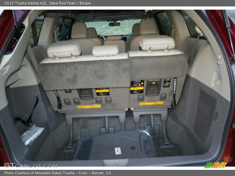 Salsa Red Pearl / Bisque 2013 Toyota Sienna XLE