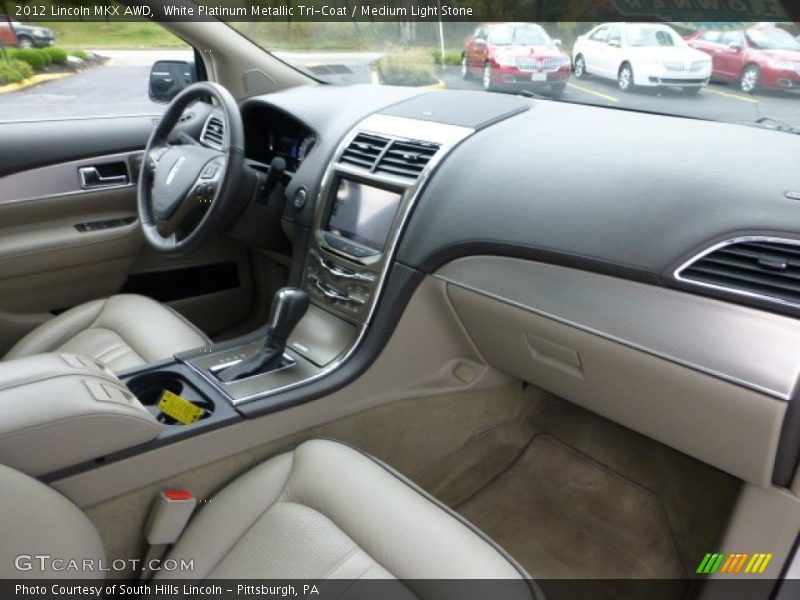 White Platinum Metallic Tri-Coat / Medium Light Stone 2012 Lincoln MKX AWD