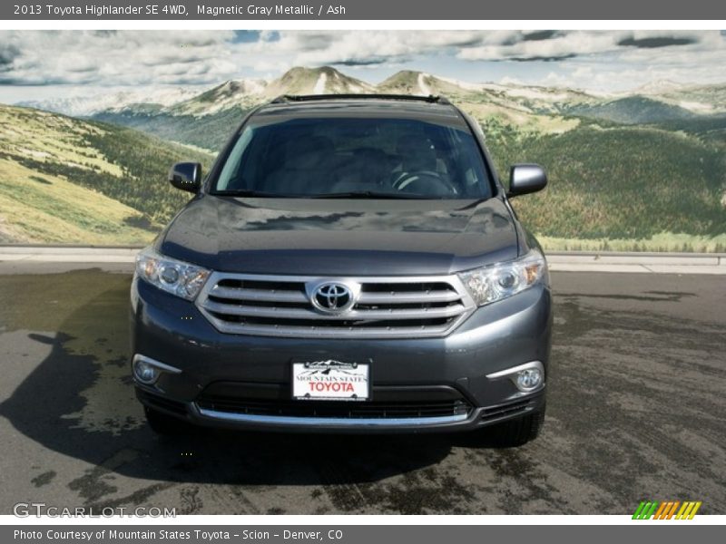 Magnetic Gray Metallic / Ash 2013 Toyota Highlander SE 4WD