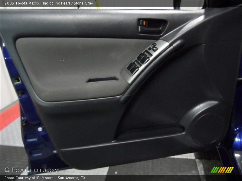 Indigo Ink Pearl / Stone Gray 2005 Toyota Matrix