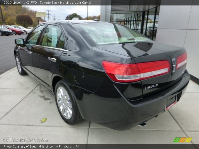 Tuxedo Black Metallic / Light Camel 2010 Lincoln MKZ FWD
