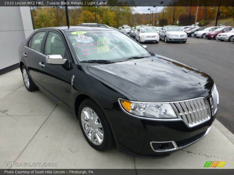 Tuxedo Black Metallic / Light Camel 2010 Lincoln MKZ FWD