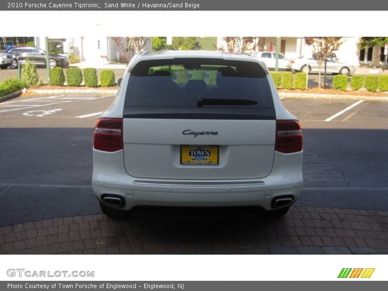 Sand White / Havanna/Sand Beige 2010 Porsche Cayenne Tiptronic