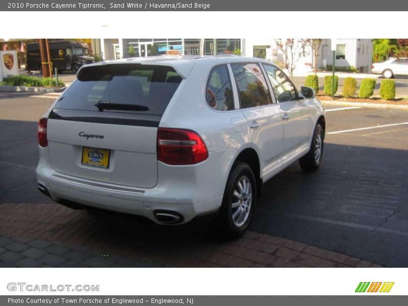 Sand White / Havanna/Sand Beige 2010 Porsche Cayenne Tiptronic