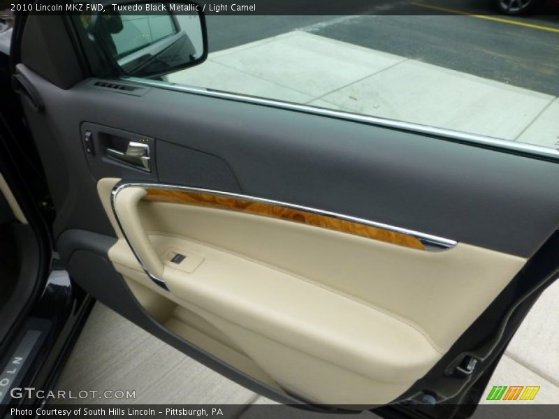 Tuxedo Black Metallic / Light Camel 2010 Lincoln MKZ FWD