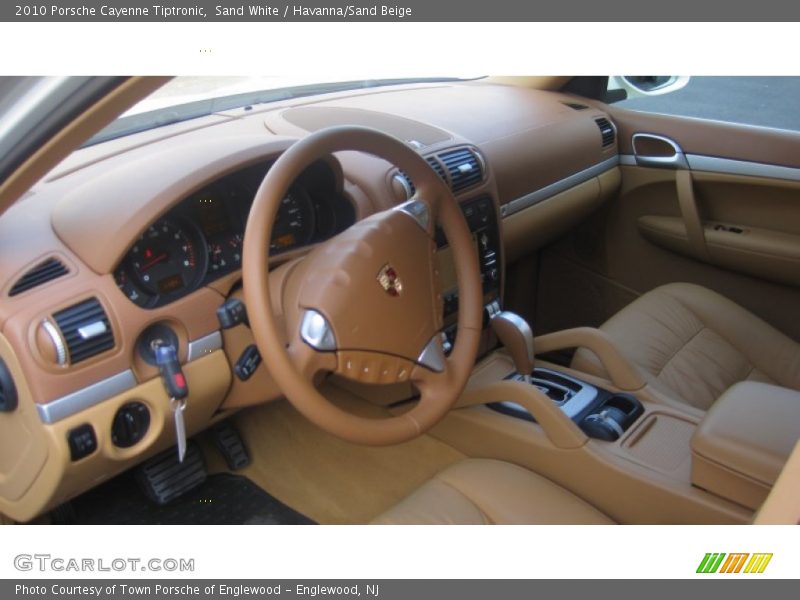 Sand White / Havanna/Sand Beige 2010 Porsche Cayenne Tiptronic