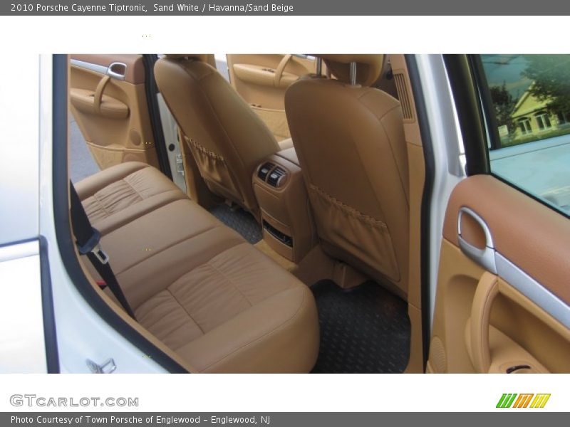 Sand White / Havanna/Sand Beige 2010 Porsche Cayenne Tiptronic