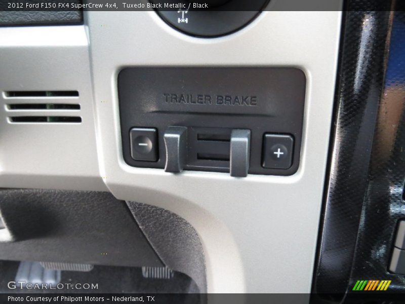 Tuxedo Black Metallic / Black 2012 Ford F150 FX4 SuperCrew 4x4
